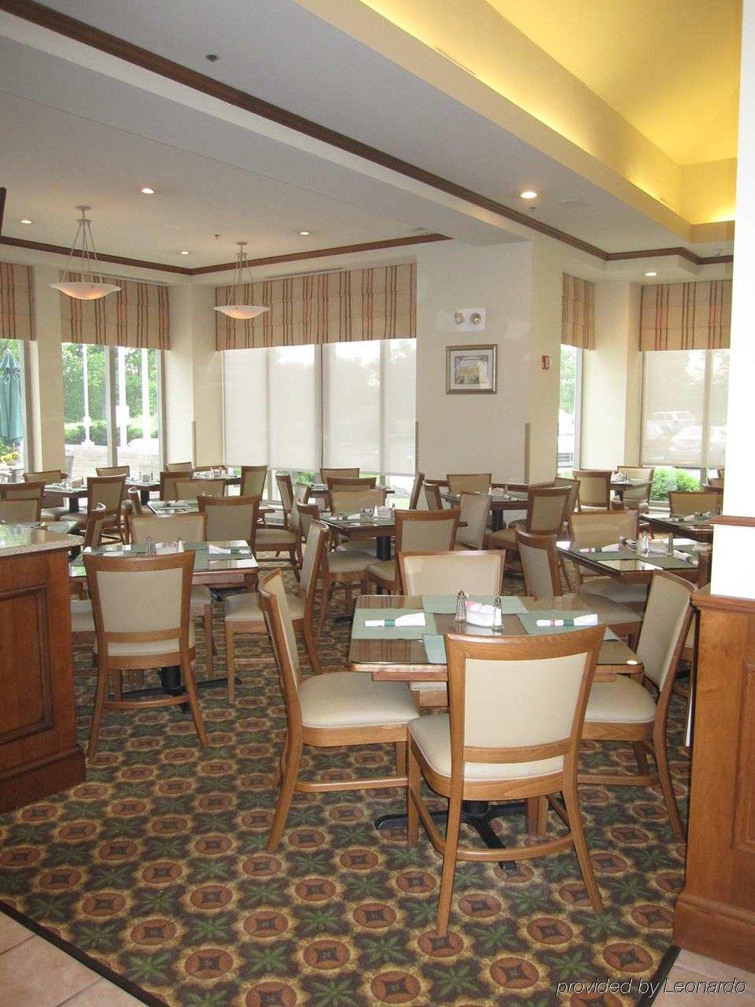 ฮิลตันการ์เด้นอินน์ เคลฟแลนด์ แอร์พอร์ต Fairview Park ร้านอาหาร รูปภาพ